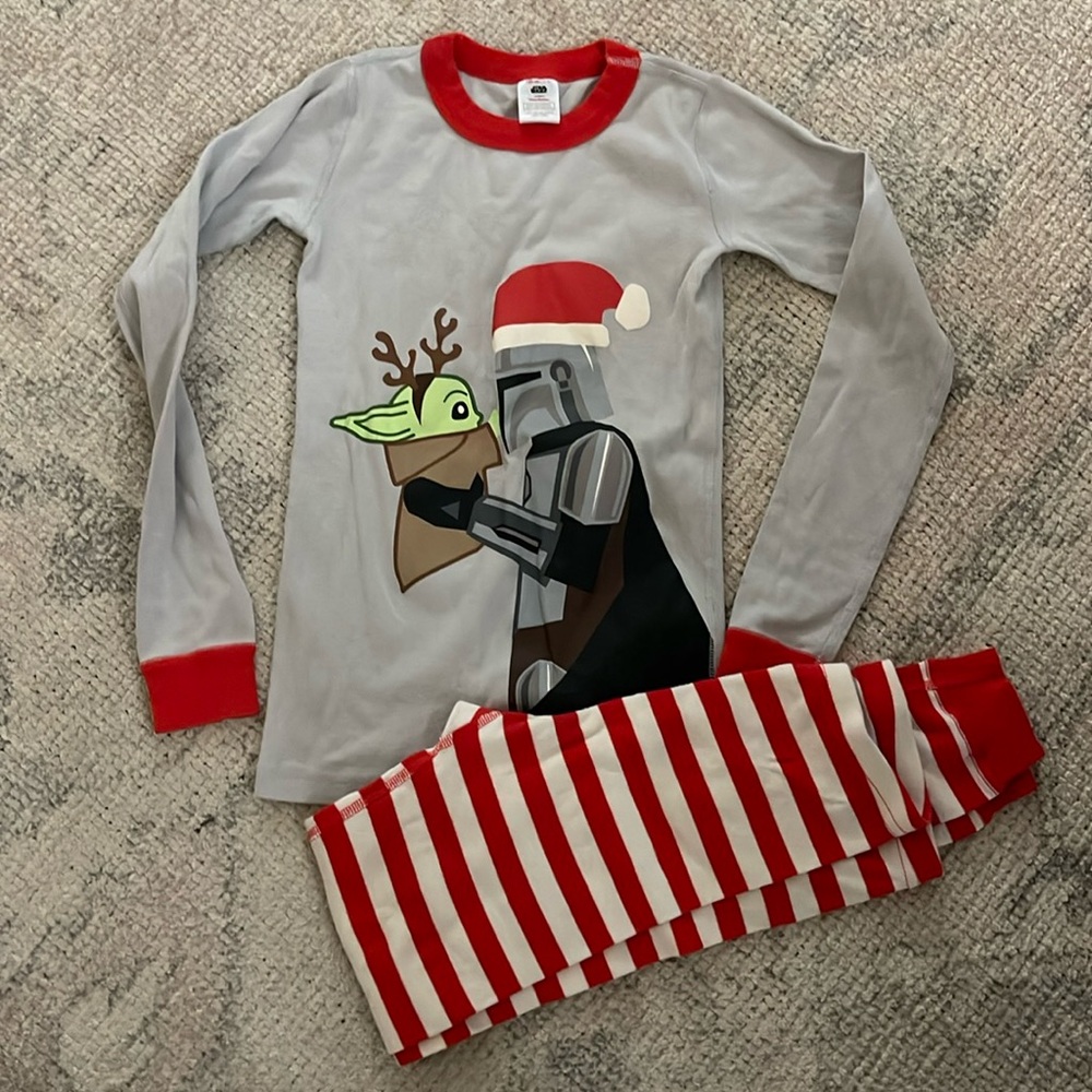 Hanna Andersson. Size 10. Christmas pajamas!
